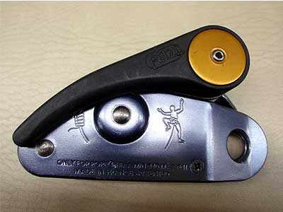 ペツルPETZL クォーク2本とスリンガーリーシュおまけ付 努め 中古品